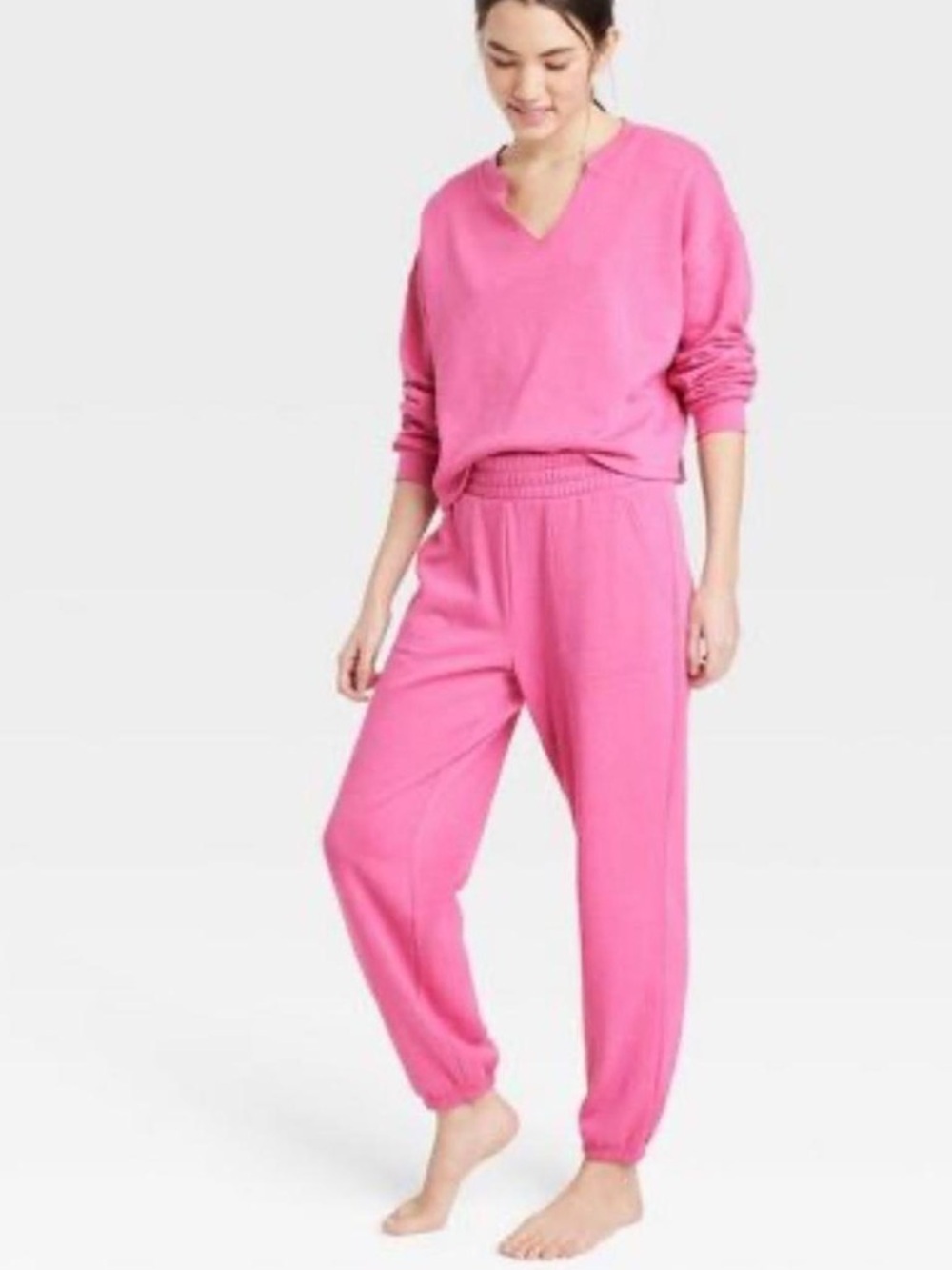 Colsie Women’s Hot Pink 2-Piece Set w/ Cropped Sweatshirt and Joggers, Medium